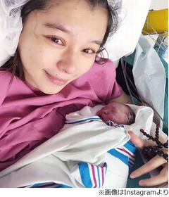 ビビアン・スーが第1子を出産、4か月超の入院生活経て赤ちゃんと対面。