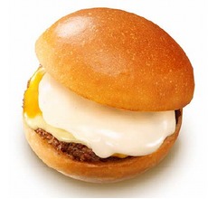 絶品チーズバーガーにチーズフォンデュソース