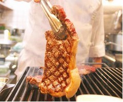 いきなり！ステーキに国産牛肉、米国・豪州産に加え黒毛和牛など導入。