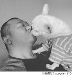 TKO木下「子供の頃は車生活」、軽自動車に6人家族がギュウギュウ。