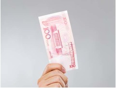 植物状態回復に&ldquo;お金&rdquo;が一役、目の前でチラつかせたら掴んだ。