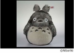 「トトロ&times;シュタイフ」が実現、シリアルナンバー付きの日本限定1,500体。