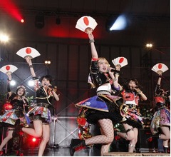 ベイビーレイズJAPANの野外ライブ3連戦開幕