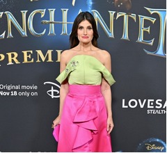 「アナと雪の女王」エルサ役の米女優、若手の頃の&ldquo;法律違反&rdquo;を告白