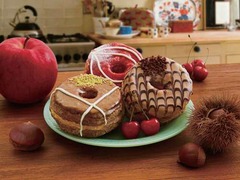 ミスド&ldquo;クロナッツ&rdquo;秋の新作、アメリカンパイ定番素材使用の3種類。