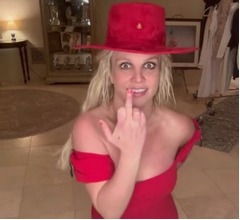 ブリトニー・スピアーズ、ベン・アフレックとの「クレイジー」な秘話を示唆も&hellip;