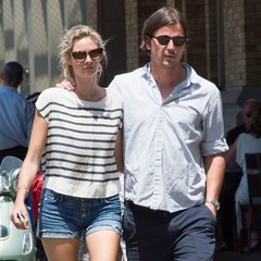 ジョシュ・ハートネットに第1子誕生へ、交際相手の英女優との間に。