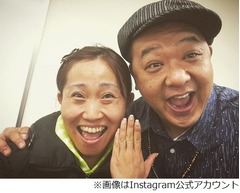 キンタロー。のすっぴん姿、TKO木下「旦那に飾ってもらって綺麗なりぃ」。