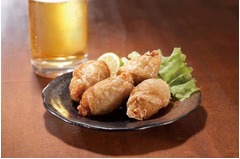 ローソン「鶏皮ぎょうざ」再び、1か月で600万個完売した人気商品。