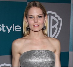 米人気ドラマの主演女優が降板発表