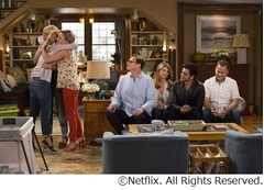 「フルハウス」新作の場面写真、待望のオリジナルキャストたちの姿。