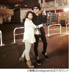 綾小路翔がキョンキョンと密着「今俺キョンキョンと肩とか組める」。