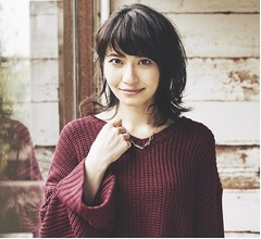 歌手・声優の中島愛が活動再開