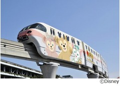 激カワなダッフィーモノレール、座席と吊革はふわふわな生地に変身。