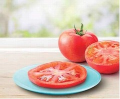 マックが&ldquo;トマト&rdquo;追加可能に、全国でのトッピングサービスは初。