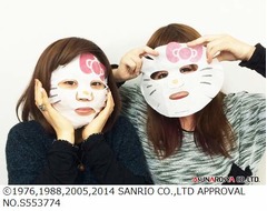 キティになれるフェイスパック、2015年初旬にはマイメロ版なども。