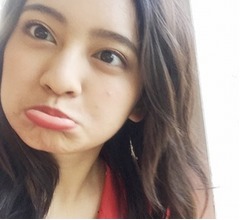 岡田結実のキュート＆多彩な自撮りに称賛