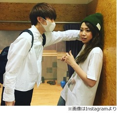 川谷絵音の&ldquo;壁ドン&rdquo;にファン歓喜「いいなぁ」「ずるいよぉ」。