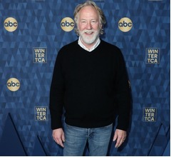 &ldquo;性的接触・児童虐待&rdquo;容疑で逮捕状、米俳優の行方わからず警察が捜索中