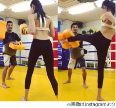 菜々緒の&ldquo;美しすぎる後ろ姿&rdquo;、大胆に背中露出してキックボクシング。