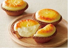 爆売れチーズタルト店の新業態、初のカフェ併設「BAKE CHEESE TART」。