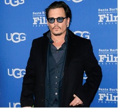 ジョニー・デップ、車のトランクで体の関係告白