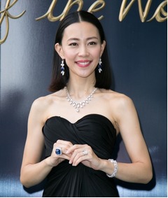 木村佳乃に総額29億円の宝石、「ジュエリーは目や心の保養」とうっとり。