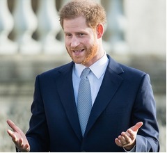 ヘンリー王子、&ldquo;偽グレタ&rdquo;ドッキリ被害に