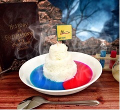 不思議な&ldquo;透ける&rdquo;まじぇまじぇカレー