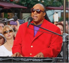 スティーヴィー・ワンダーが3度目の結婚へ