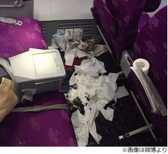 汚すぎる座席にあ然、たった90分でゴミだらけ