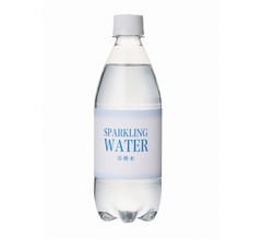 「炭酸水、飲み過ぎないで」英博士が呼びかけ、歯のエナメル質削る可能性