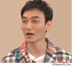 &ldquo;整形&rdquo;について聞かれた草なぎ剛「自分の顔好きなんですよ、若い時より結構好き」