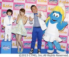 たかみな&ldquo;セレブ気分&rdquo;味わう、吹替映画プレミアでカーペット歩く。