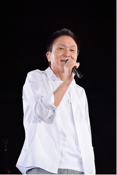 小田和正が最年長アルバム1位、矢沢永吉の&ldquo;63歳8か月&rdquo;を上回る。
