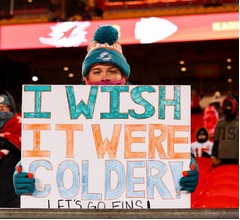 &ldquo;マイナス20度&rdquo;極寒の中で試合観戦、複数のファンが凍傷&rarr;切断手術の事態に