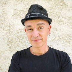 globeマークがEDMエヴァ主題歌、英詩「残酷な天使のテーゼ」を世界配信。