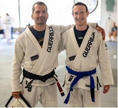 ザッカーバーグ&ldquo;vsイーロン・マスク&rdquo;に向けブラジリアン柔術の青帯取得