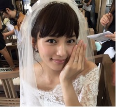 川口春奈がファンに報告「結婚しました」