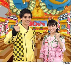 小島梨里杏の可愛いキレキレダンスが話題に