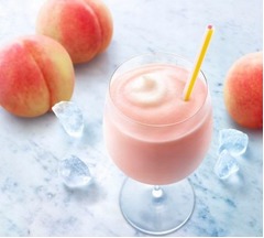 国産桃使用した「マックシェイク もも」が登場