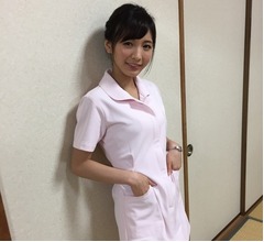 &ldquo;可愛すぎる売り子&rdquo;ほのかがセクシー看護師に