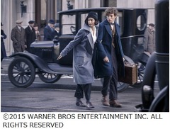 ハリポタ新シリーズ「ファンタスティック・ビースト」の新場面写真解禁。