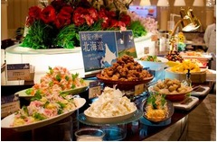 柿安が高級毛ガニの食べ放題、紋別産の上質で新鮮なもの産地直送で。