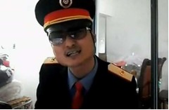 鉄道乗務員が&ldquo;罵りスタイル&rdquo;、動画で両手の中指立て仕事批判し停職。