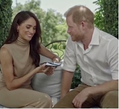 ヘンリー王子＆メーガン妃、仲睦まじい姿で&ldquo;不仲説&rdquo;否定