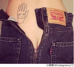 &ldquo;いつでもお尻を出せる&rdquo;ジーンズに脚光