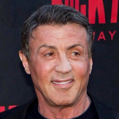 舞台版「ロッキー」不振で終了、目標の売上見込みの半分程度が続く。