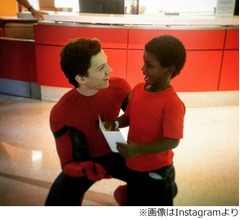 スパイダーマン役のトム・ホランドが病院訪問