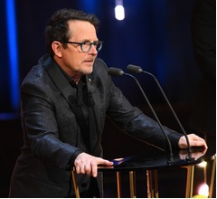 パーキンソン病と闘うマイケル・J・フォックス、&ldquo;俳優復帰&rdquo;に前向き